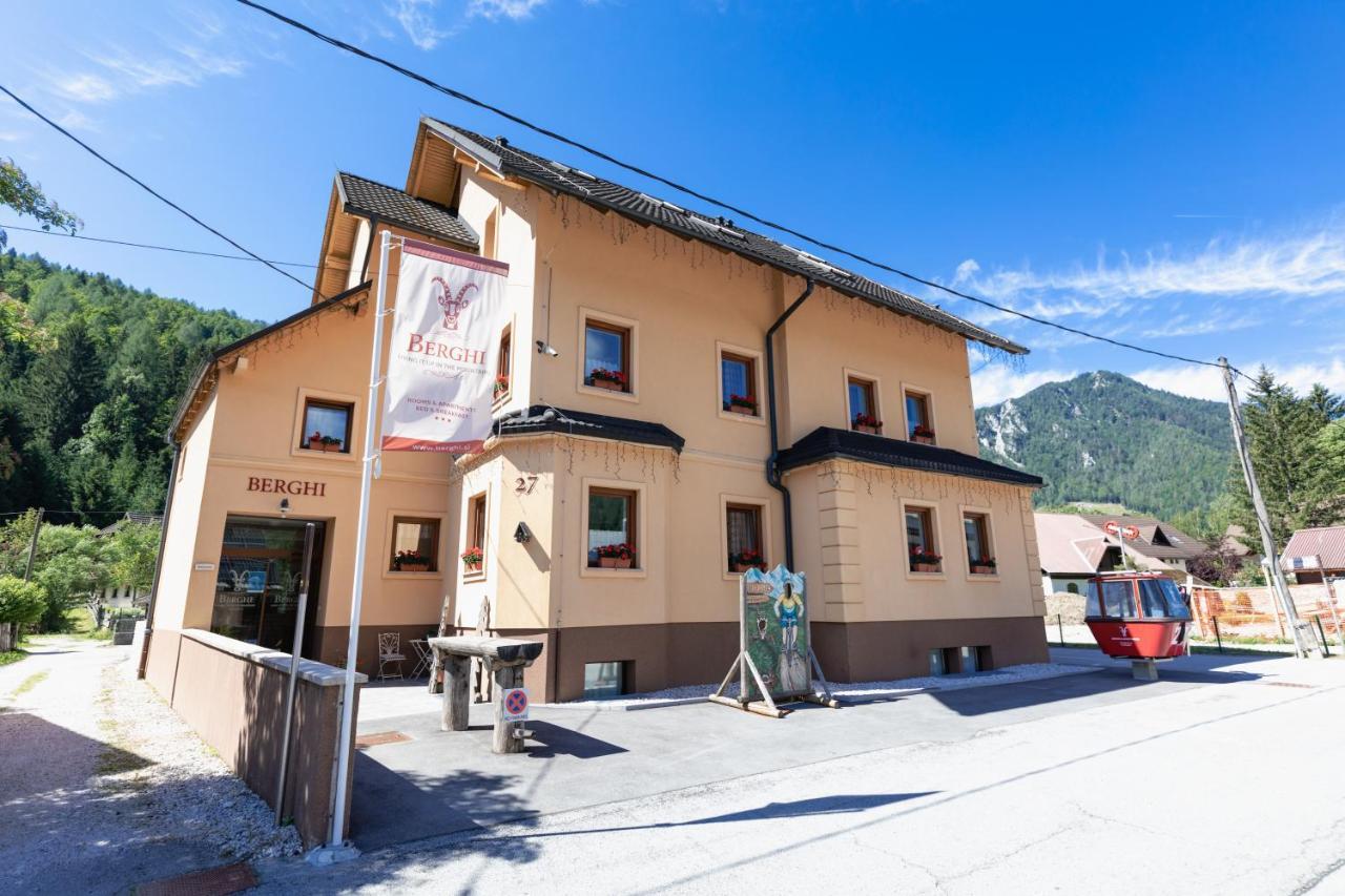 Berghi Hotel And Apartments Kranjska Gora Exterior photo